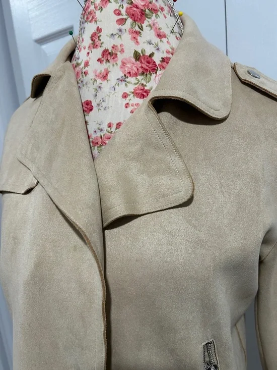 Women's Suede Moto Jacket - Beige - Picture 4 of 5